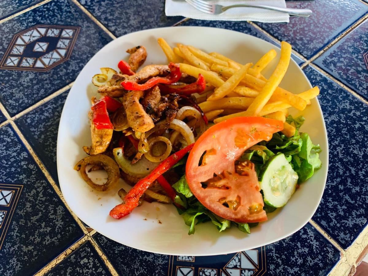 Hotel Cabinas Jacomar Dış mekan fotoğraf