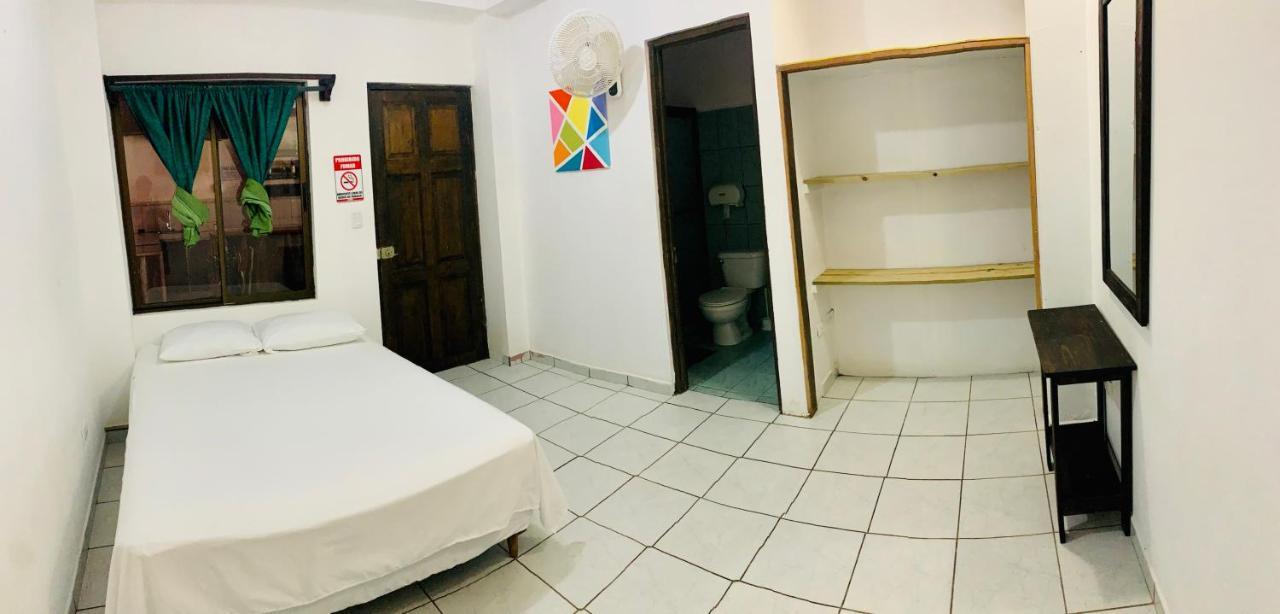 Hotel Cabinas Jacomar Dış mekan fotoğraf