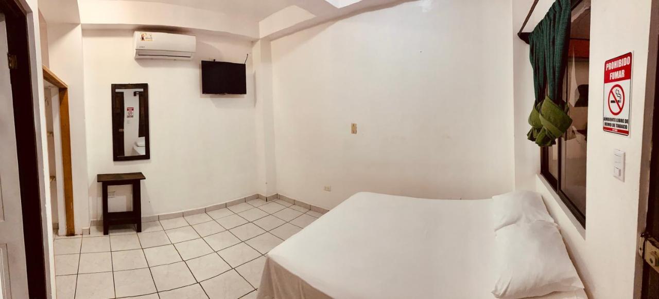 Hotel Cabinas Jacomar Dış mekan fotoğraf