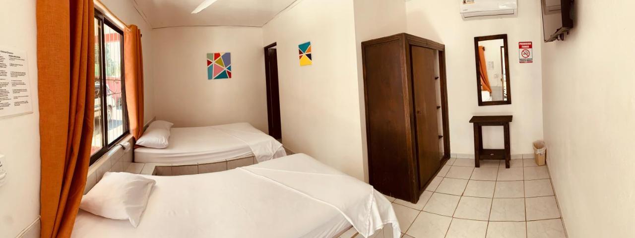 Hotel Cabinas Jacomar Dış mekan fotoğraf